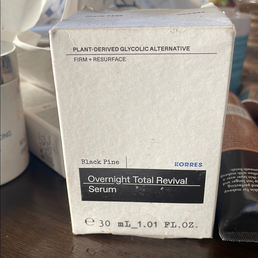 Korres Black Serum